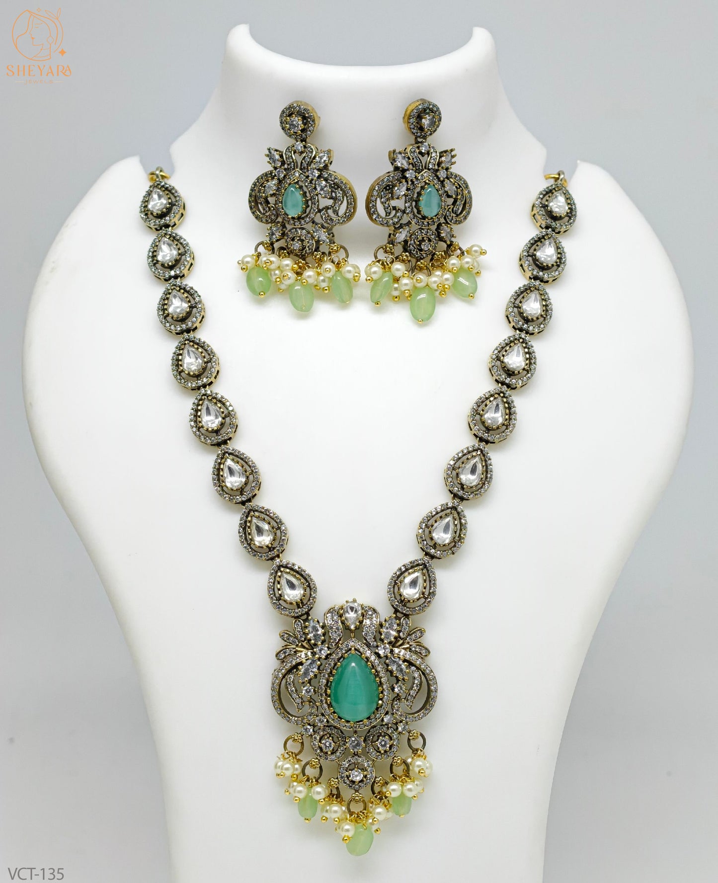 Latest Model Neckset