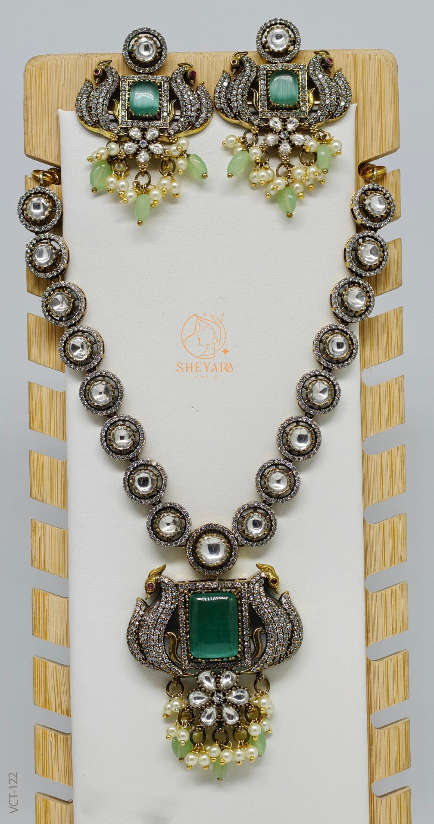 Short Neckset