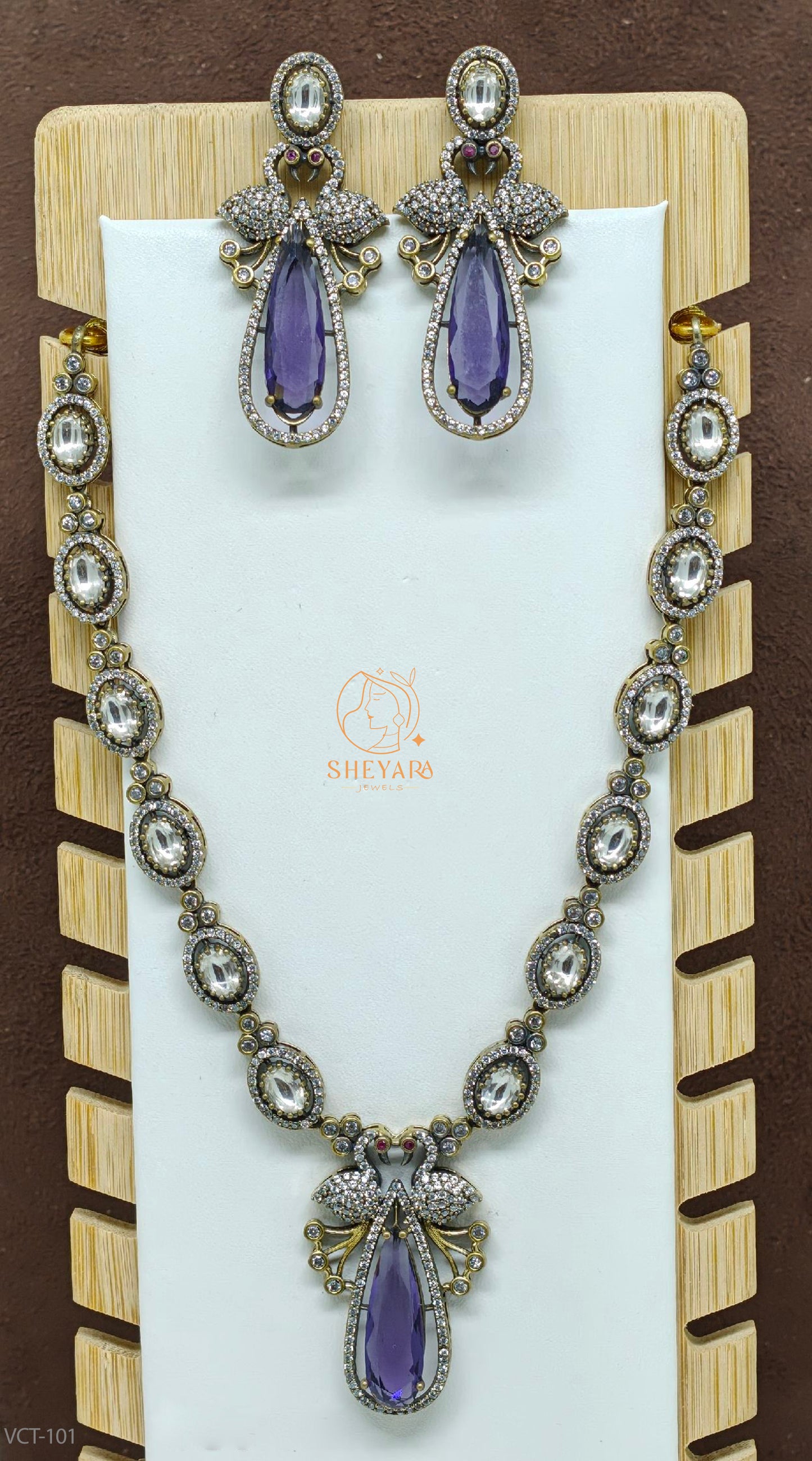 Peacock Design Neckset