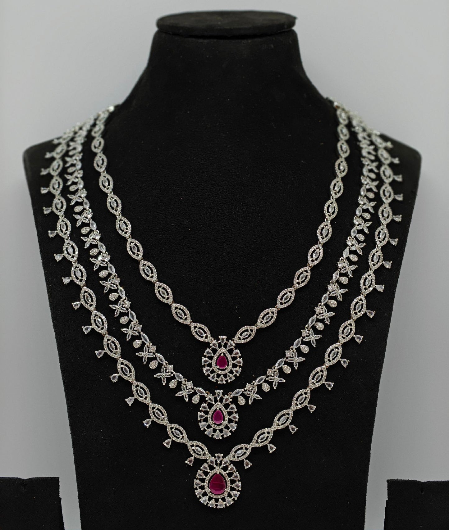 3 step necklace