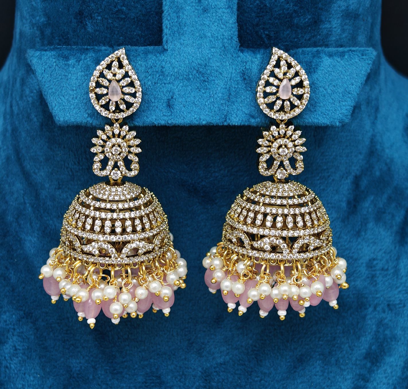 Heavy jhumka